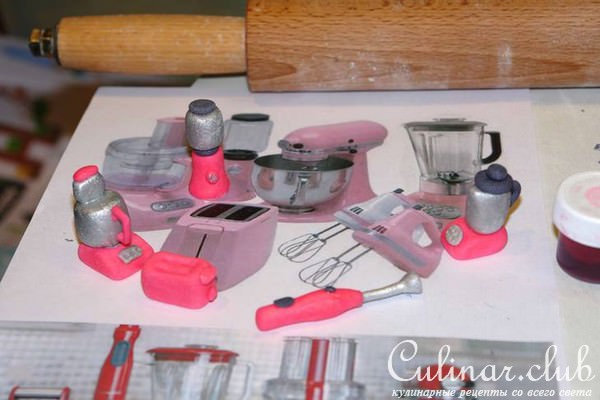 Торт "Счастливая семья KitchenAid"