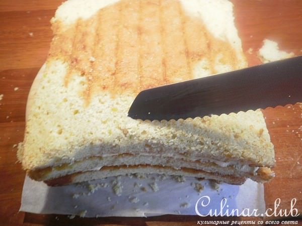 Торт Подушка, Фисташковый масляный бисквит, Swiss Meringue Buttercream