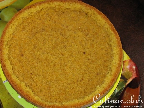 Торт с клубникой,вкусный и влажный