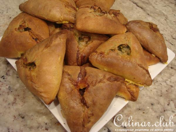 Татарские "чпочмаки" (треугольники c мясом)