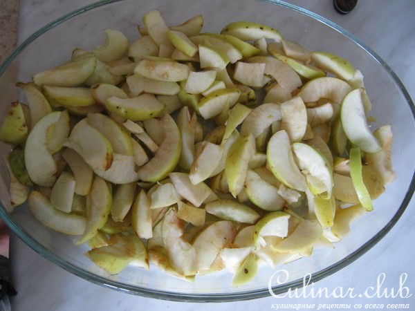 запеканка с яблоками(минимум калорий)