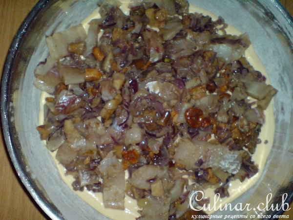 Пирог заливной с рыбой и грибами
