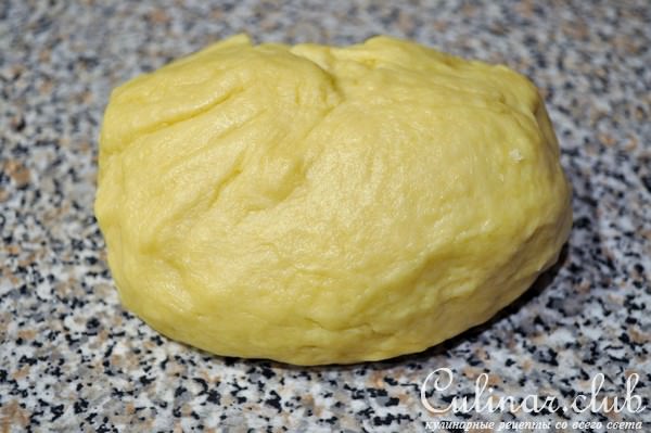 Калачики сметанные с коричневым сахаром и корицей.