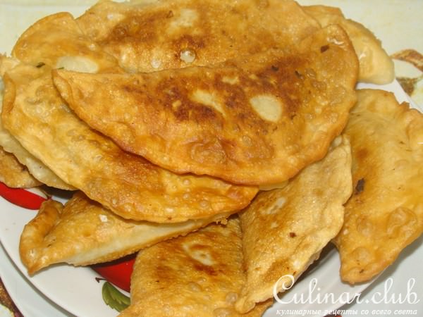 "Пивные" чебуреки.