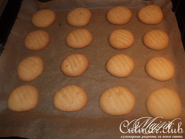 Сладкое печенье "Любимое" с кедровыми орешками