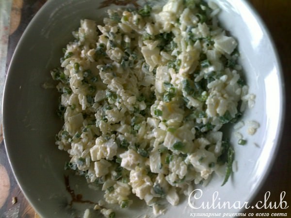 Быстрый (заливной) пирог с двумя начинками