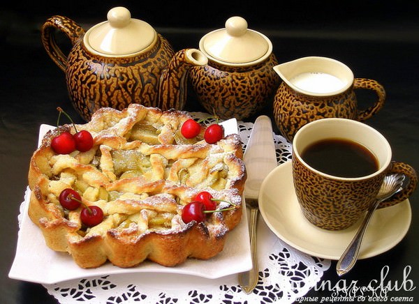 Песочный пирог с яблочной начинкой 