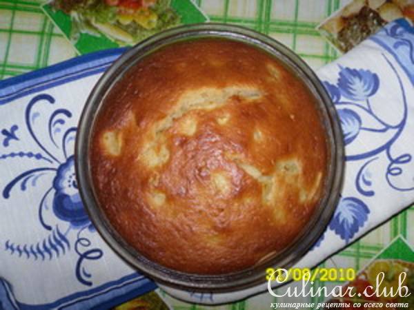 Бургундская яблочно-виноградная шарлотка