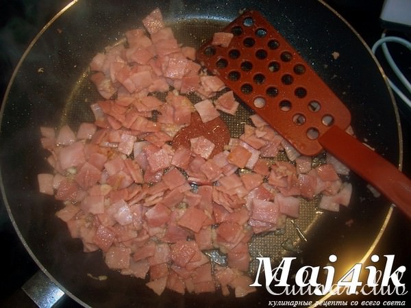 Нежный и пикантный сырный кекс