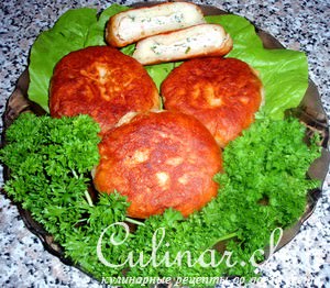 Пирожки с куриным фаршем и зеленью