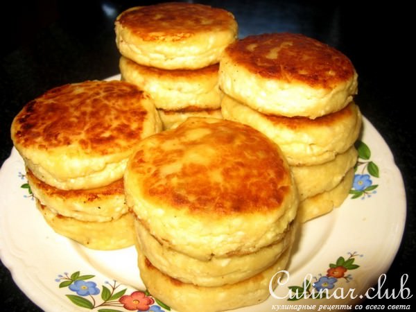 Сырники с начинкой (чернослив + орешки)