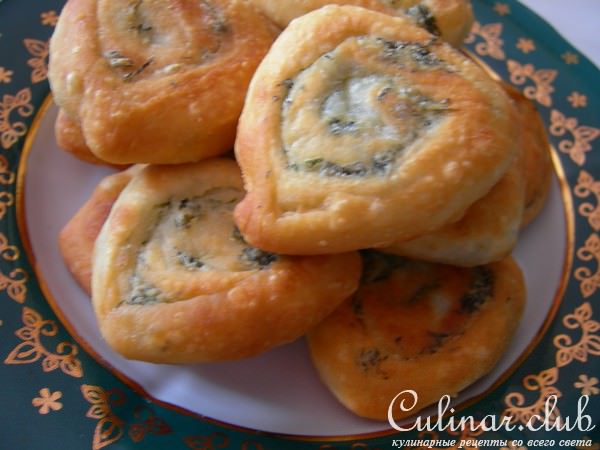 Постные мини-лепешки с зеленью