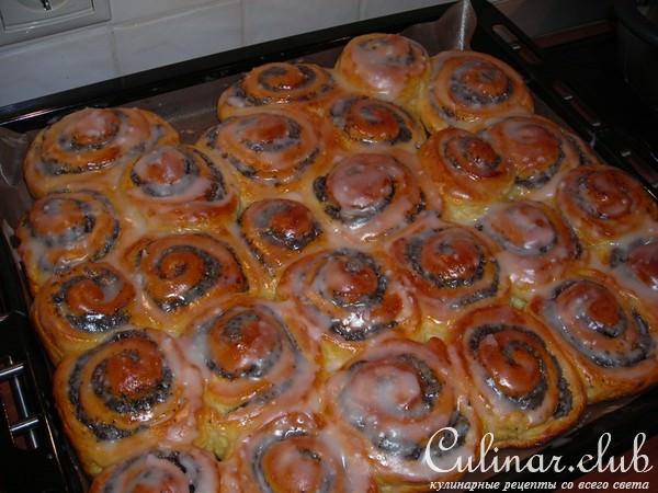 Бриош с маком