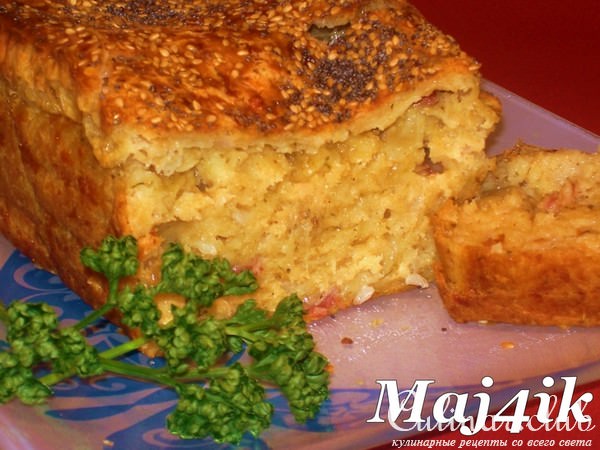 Нежный и пикантный сырный кекс