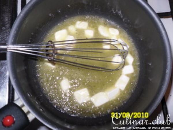 Бургундская яблочно-виноградная шарлотка
