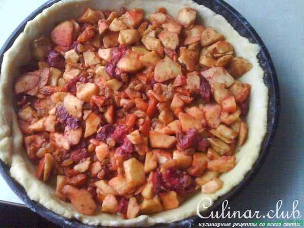 Пирог с яблоками бисквитный