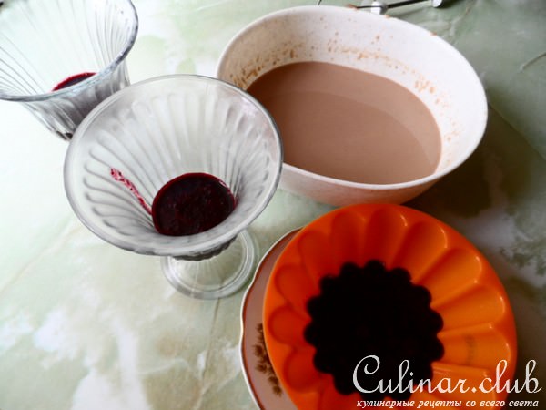Нежное суфле с черникой.