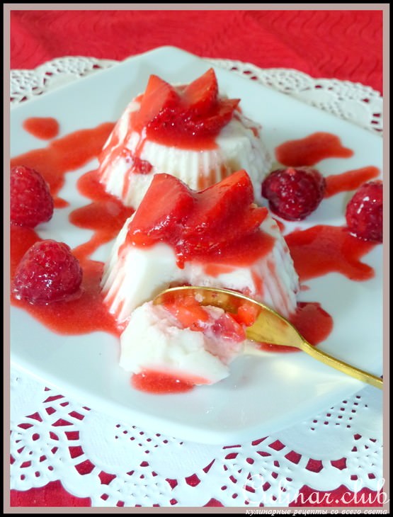 Бланманже с клубникой